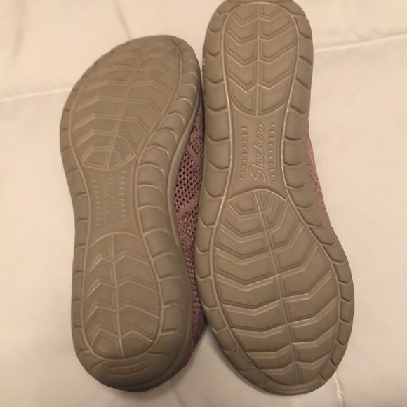 New sketchers air cooled arch fit size 9.5 - Picture 3 of 7